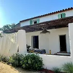 Villa Grand Mas Provencal, A 200m, Parking Prive Ferme, Piscine Chauffee *