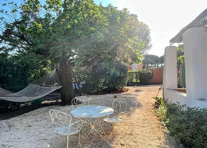 Grand Mas Provençal, à 200m, Parking Privé Fermé, Piscine Chauffée * Sainte-Maxime
