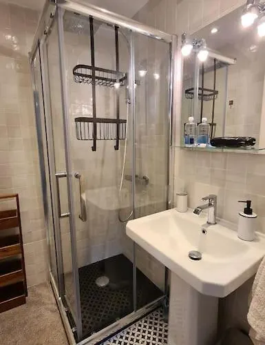 Villa Grand Mas Provençal, à 200m, Parking Privé Fermé, Piscine Chauffée Sainte-Maxime