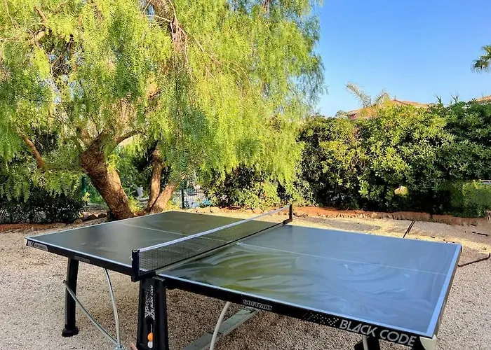 Grand Mas Provençal, à 200m, Parking Privé Fermé, Piscine Chauffée *