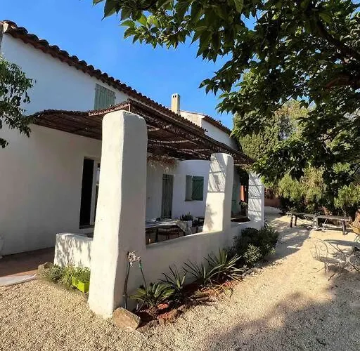 别墅 Grand Mas Provencal, A 200m, Parking Prive Ferme, Piscine Chauffee *