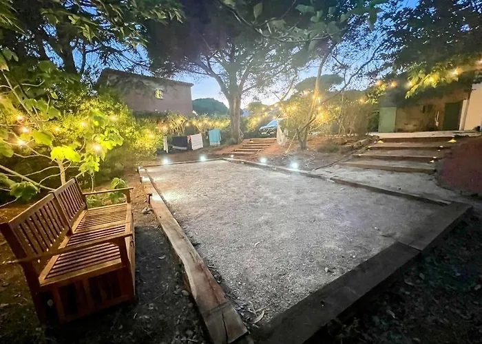 Grand Mas Provençal, à 200m, Parking Privé Fermé, Piscine Chauffée *