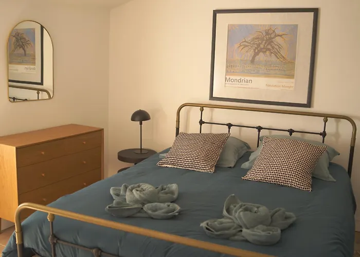 Grand Mas Provencal, A 200m, Parking Prive Ferme, Piscine Chauffee Villa Sainte-Maxime