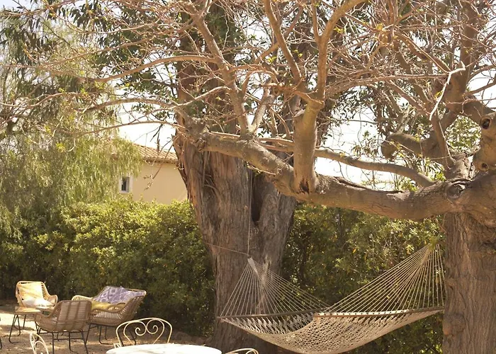 Villa Grand Mas Provençal, à 200m, Parking Privé Fermé, Piscine Chauffée Sainte-Maxime